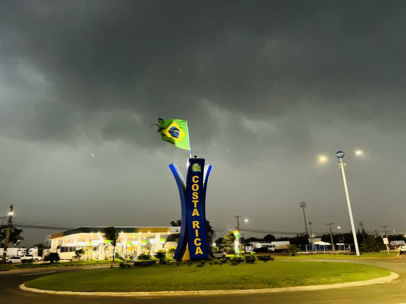 Ilustração da notícia Costa Rica e Chapadão do Sul terão sábado com calor, pancadas de chuva e trovoadas da MS Todo dia
